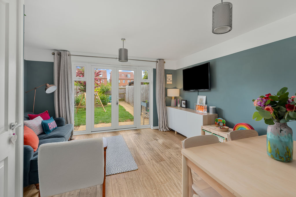 Pargeter Close Adderbury